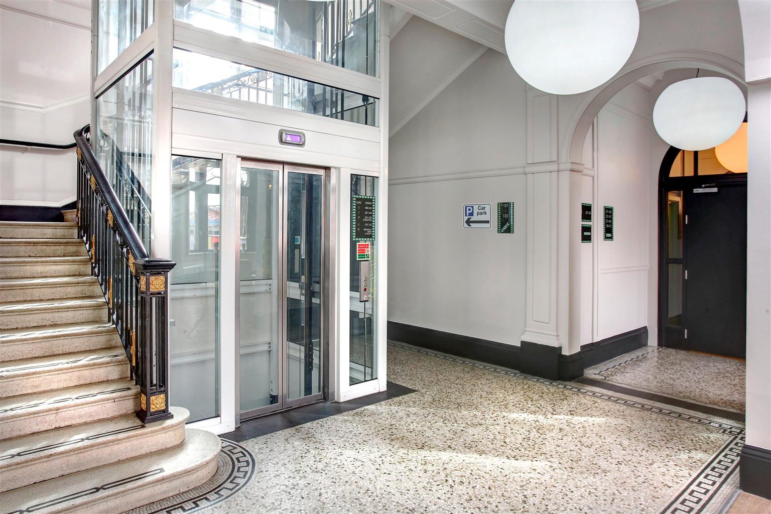 Best Western London Peckham Hotel Exterior photo